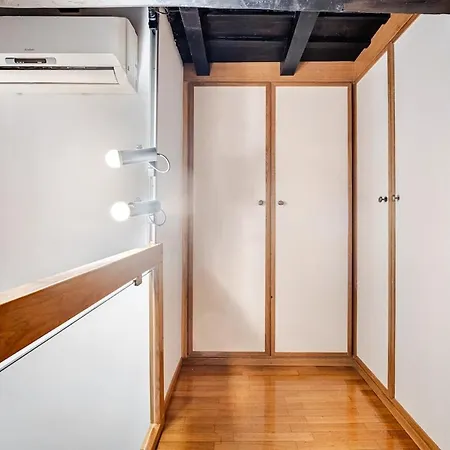 Apartmán Eleganza E Charme A Due Passi Da Piazza Di Spagna *