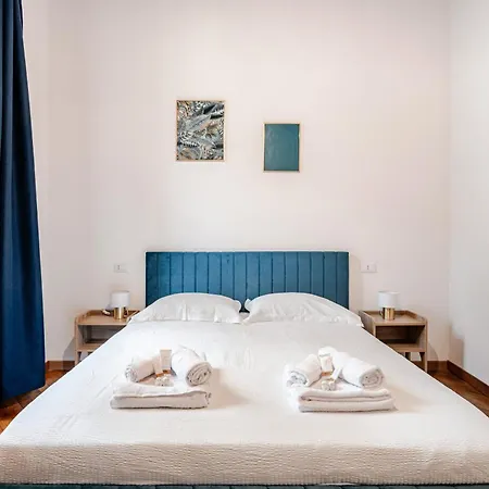 Eleganza E Charme A Due Passi Da Piazza Di Spagna Apartmán *